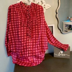 Free People BRAND NEW beautiful blouse